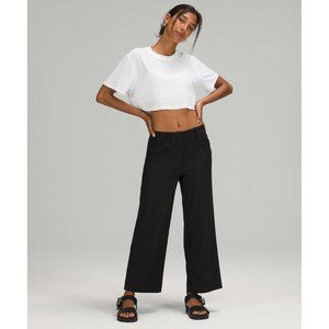 Lululemon City Sleek 5 Pocket Wide-Leg High Rise 7/8 Length Pant 31